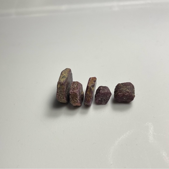 Rubies Raw Hexagonal Corundum Form Set Of 5 - Picture 3 of 12